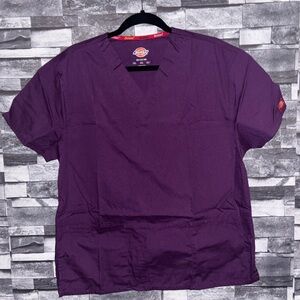Dickies Women’s Deep Purple Shirt Size M